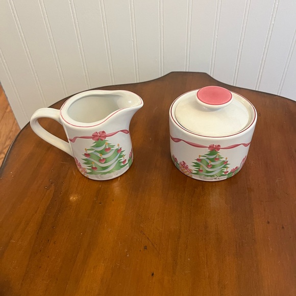 Sango Home for Christmas ‘92 Pink Lidded Sugar and Creamer Excellent Condition - Picture 2 of 6